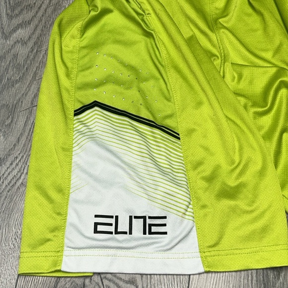 Nike Elite Dri-Fit Basketball Shorts - Picture 7 of 13